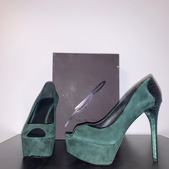 Brian Atwood Blayne ostrich peep toe heels 9 green - Picture 2 of 8